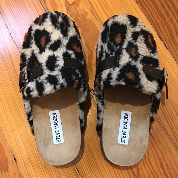 NWOT Steve Madden’s Women Clogs - Picture 1 of 6